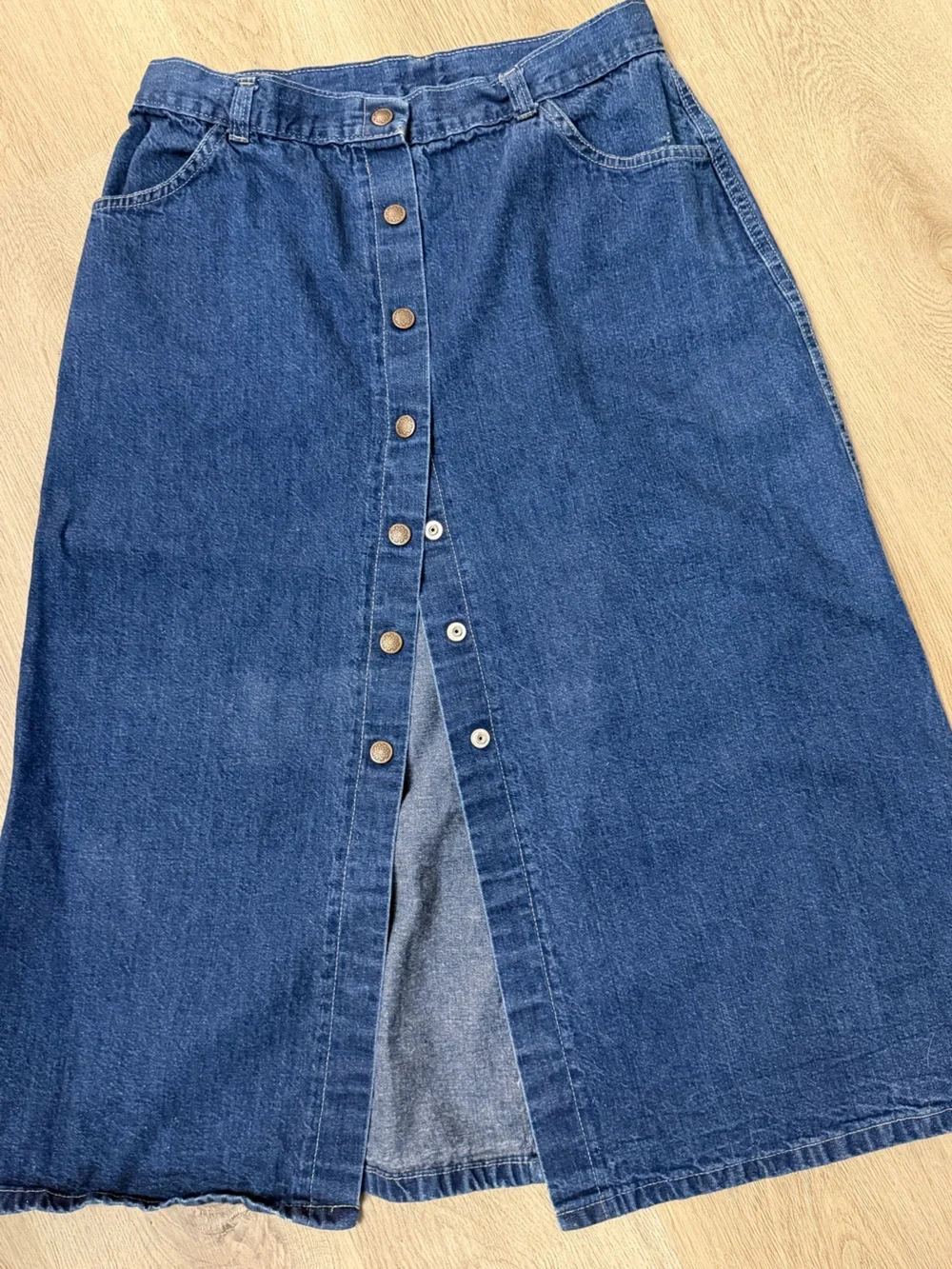 Vintage Button-Front Maxi Denim Skirt in Deep Blue